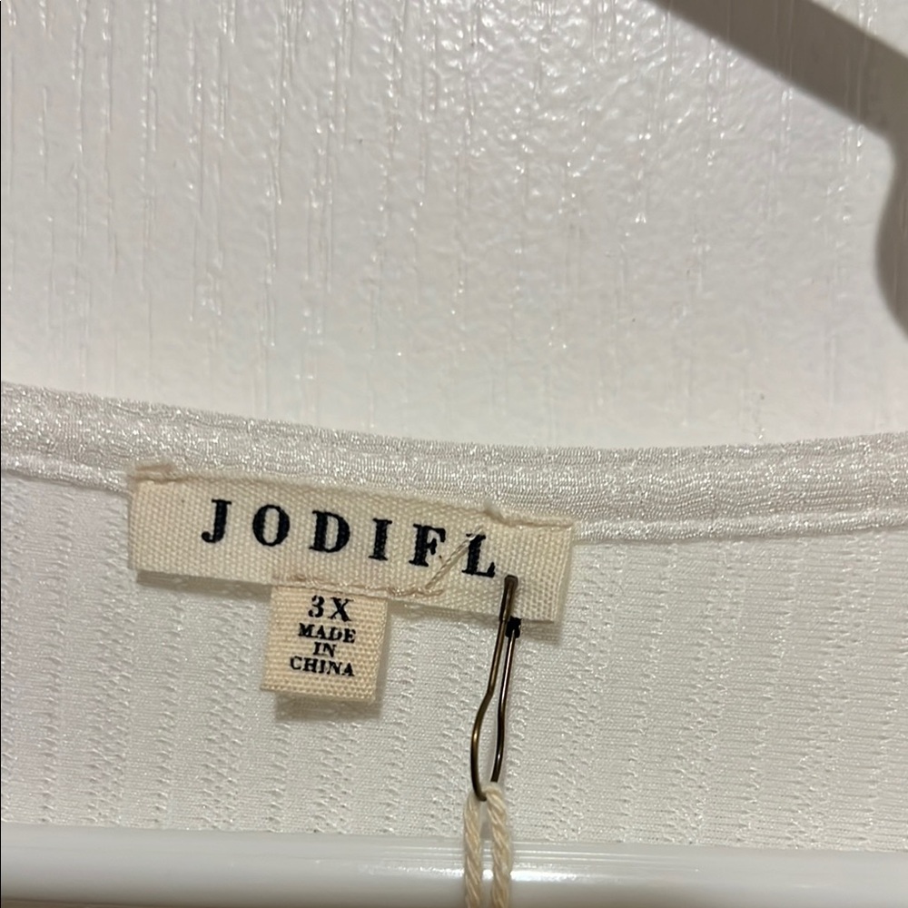 JODIFL White Dolman Sleeve Blouse Relaxed Fit - Picture 2 of 5